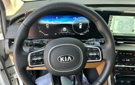 KIA Carnival, 2021 год, 2 800 000 рублей, 25 фотография