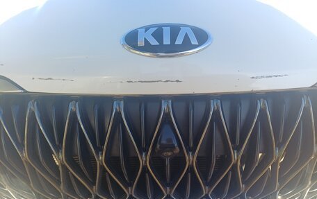 KIA Carnival, 2021 год, 2 800 000 рублей, 28 фотография