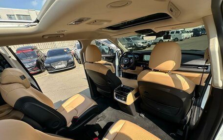 KIA Carnival, 2021 год, 2 800 000 рублей, 34 фотография