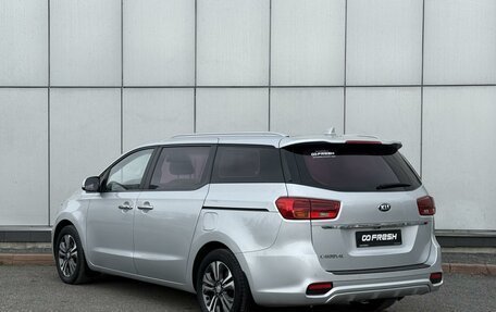 KIA Carnival III, 2018 год, 2 150 000 рублей, 2 фотография