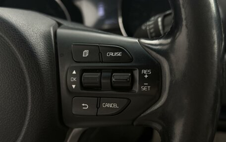 KIA Carnival III, 2018 год, 2 150 000 рублей, 11 фотография