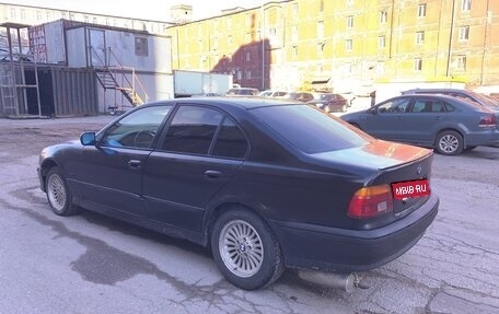 BMW 5 серия, 1996 год, 330 000 рублей, 3 фотография