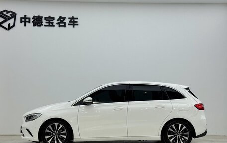 Mercedes-Benz B-Класс, 2022 год, 1 420 000 рублей, 3 фотография