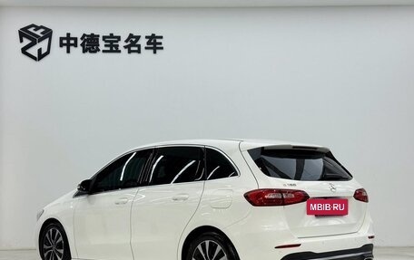 Mercedes-Benz B-Класс, 2022 год, 1 420 000 рублей, 4 фотография