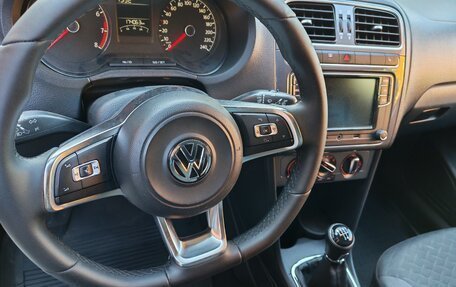Volkswagen Polo VI (EU Market), 2018 год, 985 000 рублей, 6 фотография