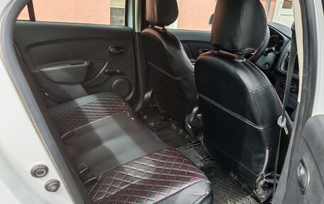 Renault Logan II, 2020 год, 560 000 рублей, 6 фотография
