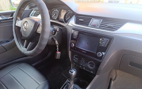 Skoda Rapid I, 2018 год, 990 000 рублей, 15 фотография