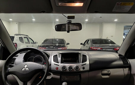 Mitsubishi L200 IV рестайлинг, 2012 год, 1 495 000 рублей, 18 фотография