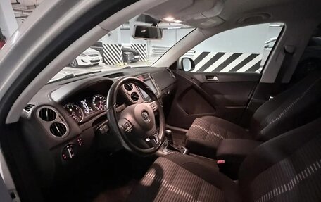 Volkswagen Tiguan I, 2011 год, 1 050 000 рублей, 6 фотография