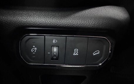 Haval Jolion, 2023 год, 1 840 000 рублей, 40 фотография