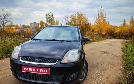 Ford Fiesta, 2007 год, 299 900 рублей, 1 фотография