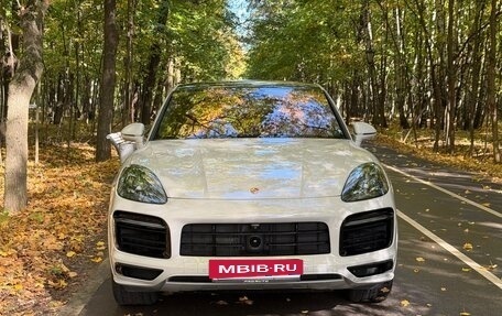 Porsche Cayenne III, 2021 год, 12 490 000 рублей, 3 фотография