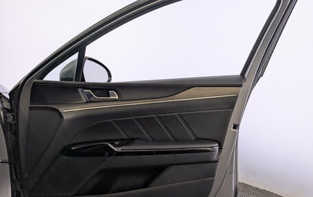 KIA K5, 2020 год, 2 800 000 рублей, 25 фотография