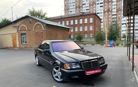 Mercedes-Benz C-Класс, 1994 год, 600 000 рублей, 20 фотография