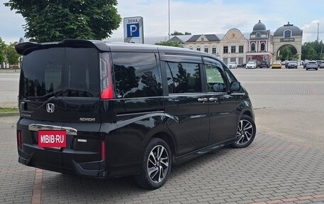 Honda Stepwgn IV, 2016 год, 1 700 000 рублей, 16 фотография