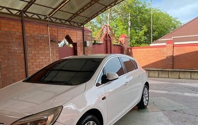 Opel Astra J, 2011 год, 720 000 рублей, 1 фотография