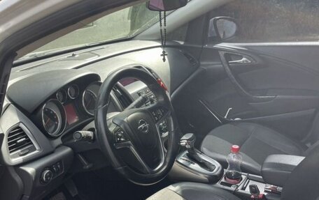 Opel Astra J, 2011 год, 720 000 рублей, 6 фотография
