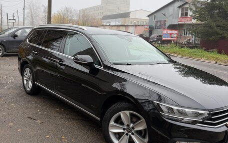 Volkswagen Passat B8 рестайлинг, 2023 год, 3 500 000 рублей, 2 фотография