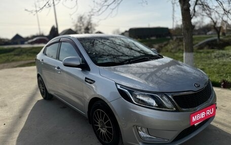 KIA Rio III рестайлинг, 2014 год, 875 000 рублей, 2 фотография