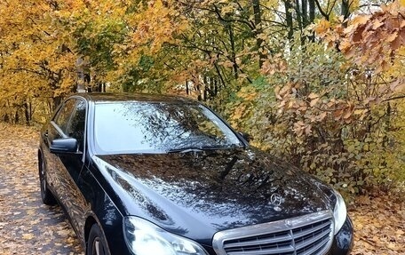 Mercedes-Benz E-Класс, 2013 год, 1 450 000 рублей, 1 фотография