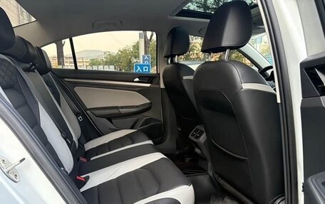 Volkswagen Bora, 2023 год, 1 590 001 рублей, 11 фотография