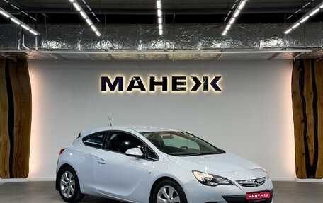 Opel Astra J, 2011 год, 900 000 рублей, 1 фотография
