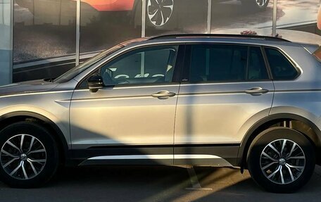 Volkswagen Tiguan II, 2018 год, 2 750 000 рублей, 5 фотография