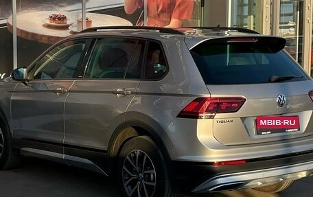 Volkswagen Tiguan II, 2018 год, 2 750 000 рублей, 7 фотография