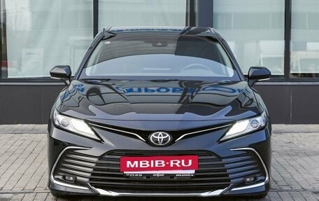 Toyota Camry, 2023 год, 3 645 000 рублей, 8 фотография
