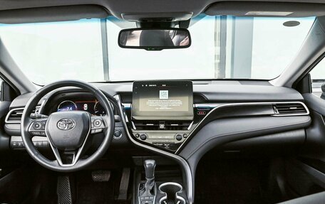 Toyota Camry, 2023 год, 3 645 000 рублей, 19 фотография