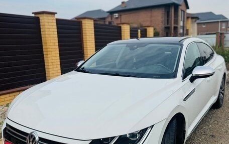 Volkswagen Arteon I, 2018 год, 3 200 000 рублей, 2 фотография