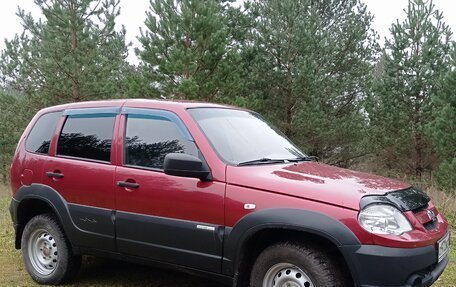 Chevrolet Niva I рестайлинг, 2013 год, 550 000 рублей, 5 фотография