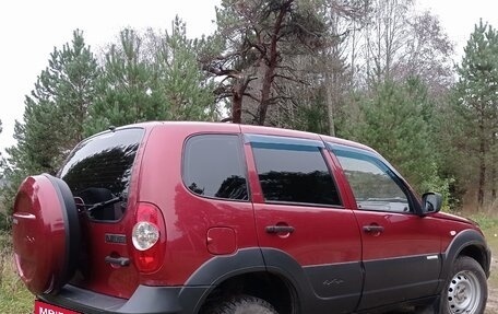 Chevrolet Niva I рестайлинг, 2013 год, 550 000 рублей, 4 фотография