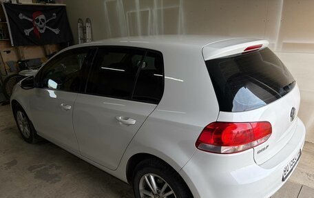 Volkswagen Golf VI, 2010 год, 830 000 рублей, 2 фотография