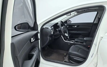 KIA K3, 2021 год, 1 400 000 рублей, 9 фотография