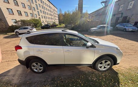Toyota RAV4, 2012 год, 1 650 000 рублей, 4 фотография