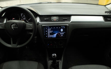 Skoda Rapid I, 2019 год, 900 000 рублей, 7 фотография