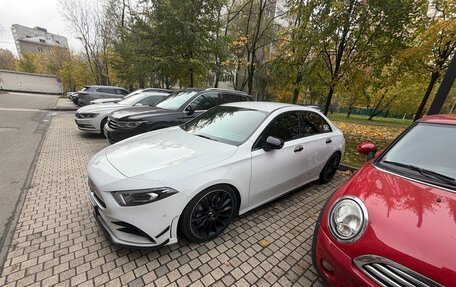 Mercedes-Benz A-Класс AMG, 2020 год, 3 650 000 рублей, 2 фотография