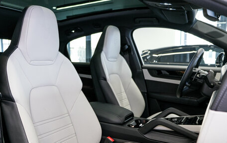 Porsche Cayenne III, 2026 год, 19 690 000 рублей, 2 фотография
