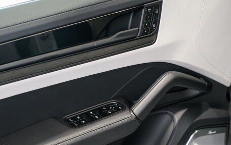 Porsche Cayenne III, 2026 год, 19 690 000 рублей, 15 фотография
