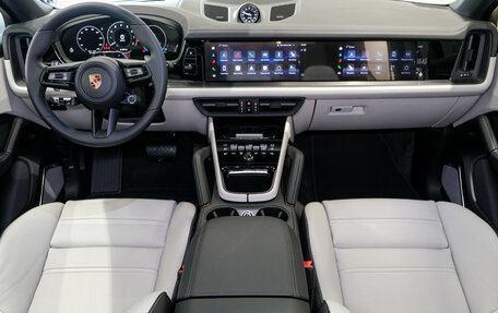 Porsche Cayenne III, 2026 год, 19 690 000 рублей, 14 фотография
