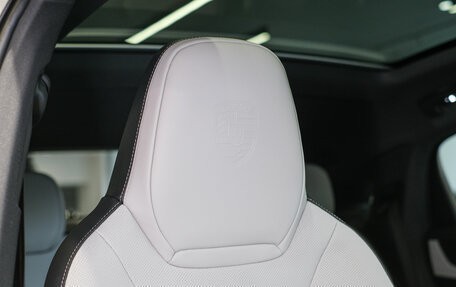 Porsche Cayenne III, 2026 год, 19 690 000 рублей, 20 фотография