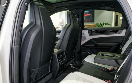 Porsche Cayenne III, 2026 год, 19 690 000 рублей, 25 фотография