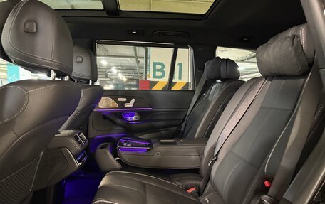 Mercedes-Benz GLS, 2025 год, 15 300 000 рублей, 24 фотография