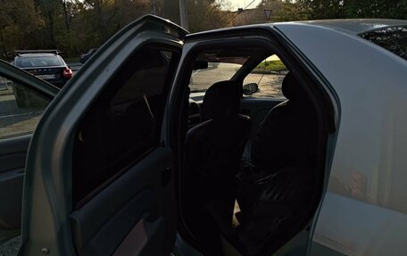 Renault Logan I, 2005 год, 215 000 рублей, 9 фотография