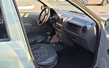 Renault Logan I, 2005 год, 215 000 рублей, 6 фотография