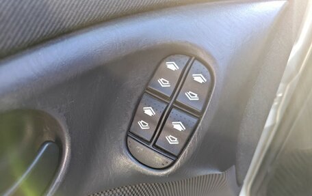 Ford Focus IV, 2004 год, 199 000 рублей, 14 фотография