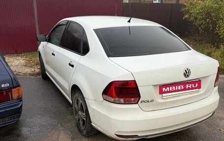 Volkswagen Polo VI (EU Market), 2015 год, 750 000 рублей, 3 фотография
