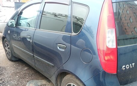 Mitsubishi Colt VI рестайлинг, 2006 год, 250 000 рублей, 6 фотография