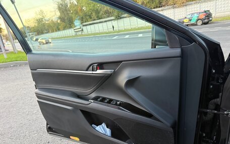 Toyota Camry, 2021 год, 1 700 000 рублей, 15 фотография